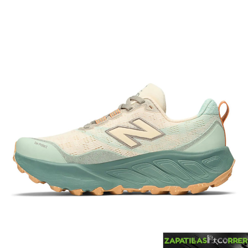 Zapatillas New Balance Fresh Foam X Hierro V9 Beige Verde Claro Mujer