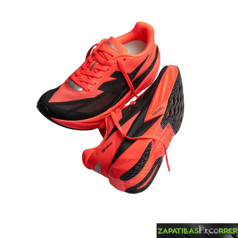 Zapatillas New Balance FuelCell Rebel v5 rojo coral negra
