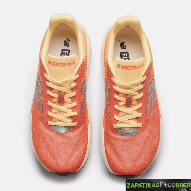 Zapatillas New Balance FuelCell Rebel v5 rojo Naranja