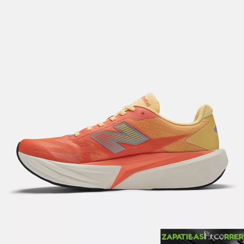 Zapatillas New Balance FuelCell Rebel v5 rojo Naranja