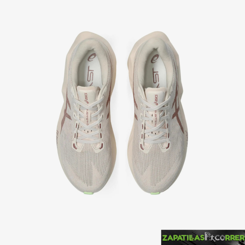 Zapatillas Asics Novablast 6 Beige Verde Mujer