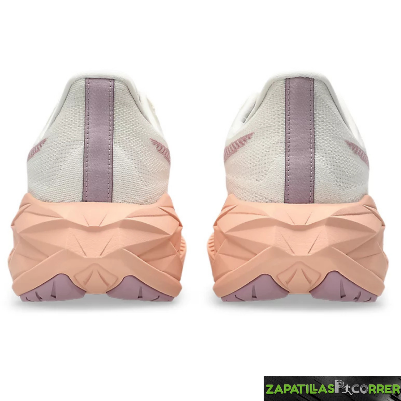 Zapatillas Dynablast 6 Beige Salmon Mujer