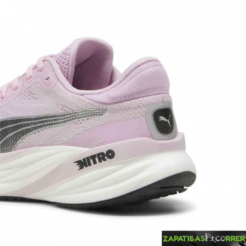 Zapatillas Puma Magnify Nitro 2 rosa claro gris mujer